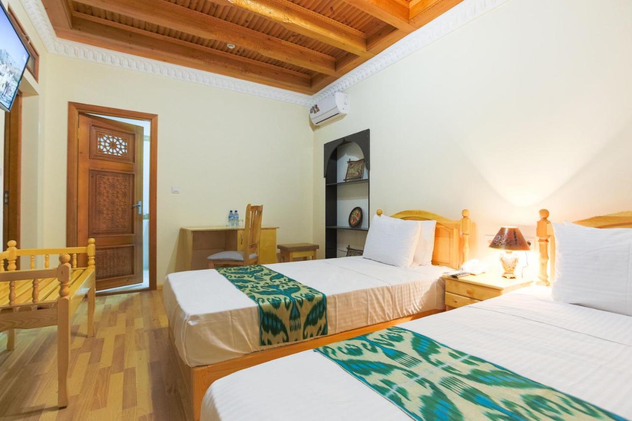 Hotel Shohrud بخارى المظهر الخارجي الصورة