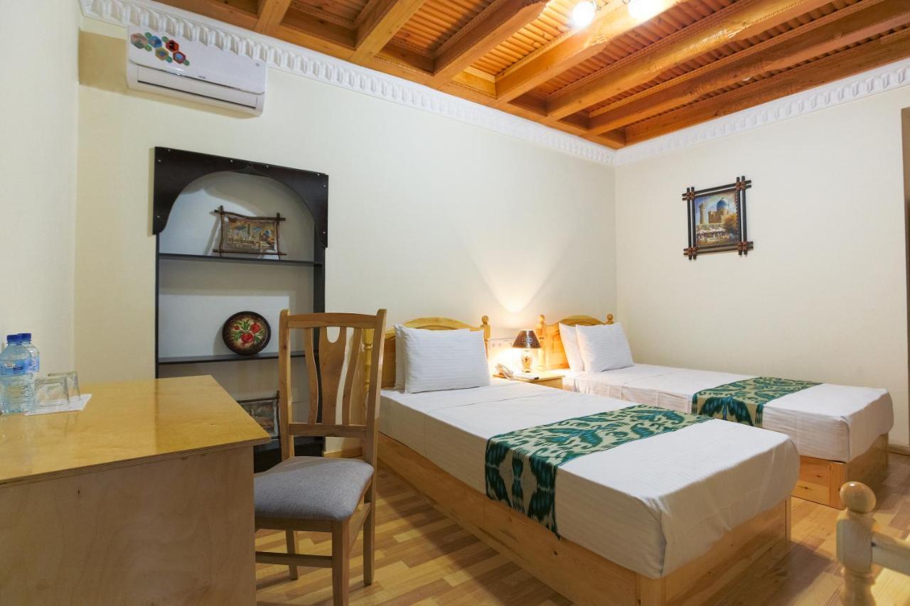Hotel Shohrud بخارى المظهر الخارجي الصورة